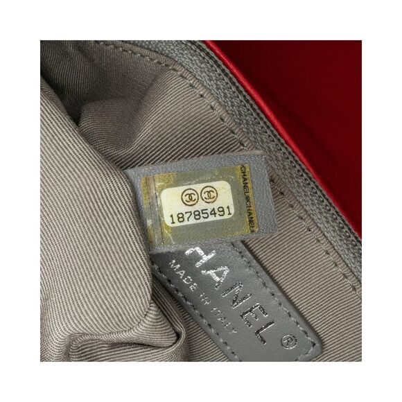 Pre Loved Chanel Medium Lambskin Double Stitch Boy Flap - Picture 7 of 8